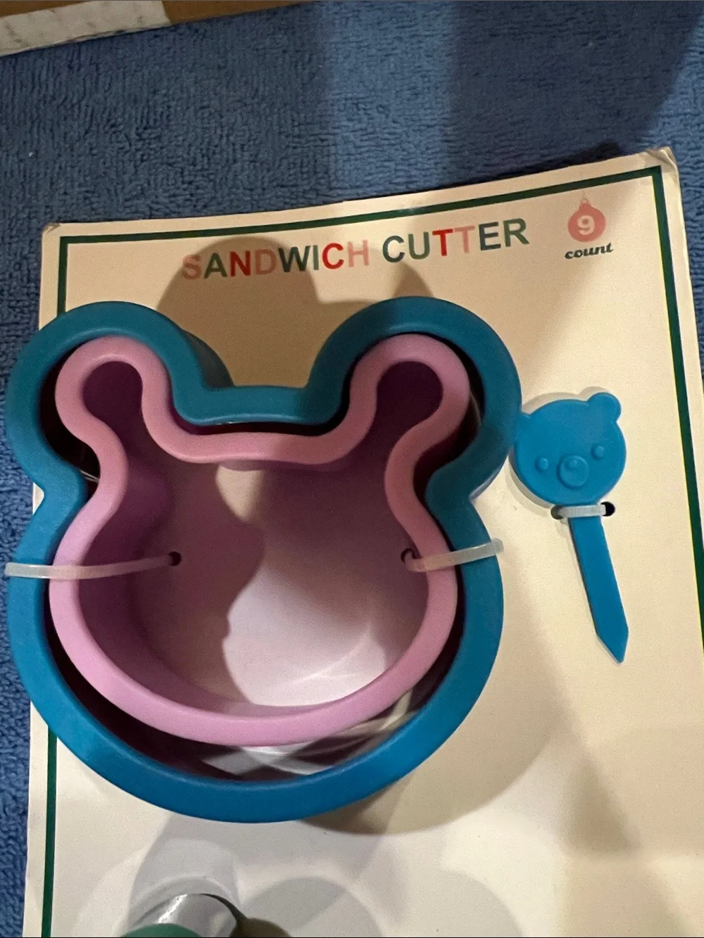 Kids Sandwich Cutter Set - Blue, Purple, Green, Red